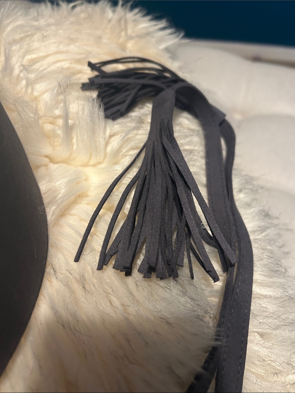 Women's Gray Suede Tassel Waist Belt - Picture 5 of 6